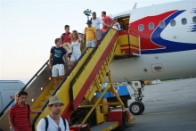 lietadlo spoločnosti Travel Service
