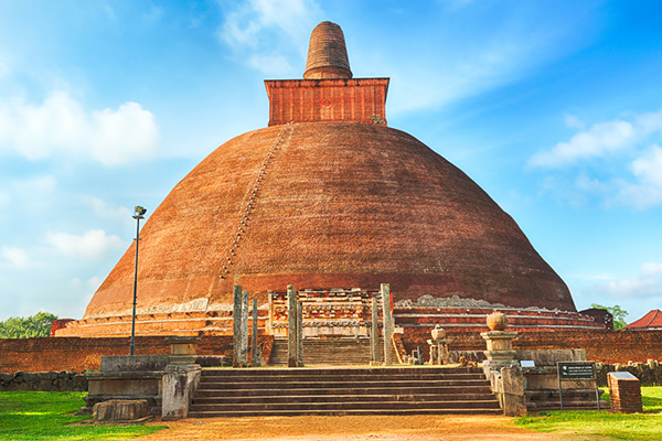 Anuradhapura - chram sri lanka